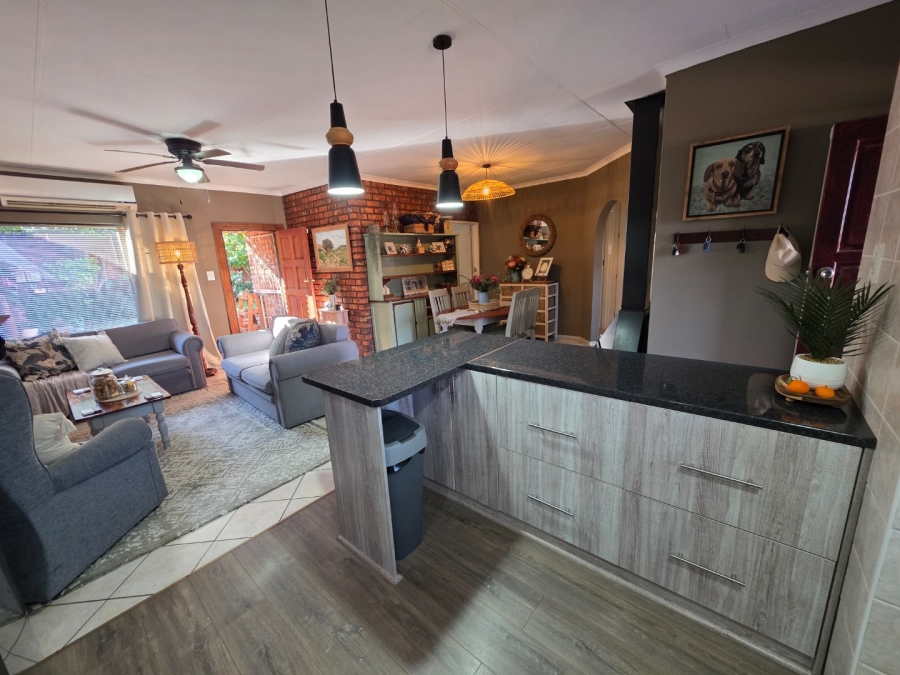 3 Bedroom Property for Sale in Langenhovenpark Free State